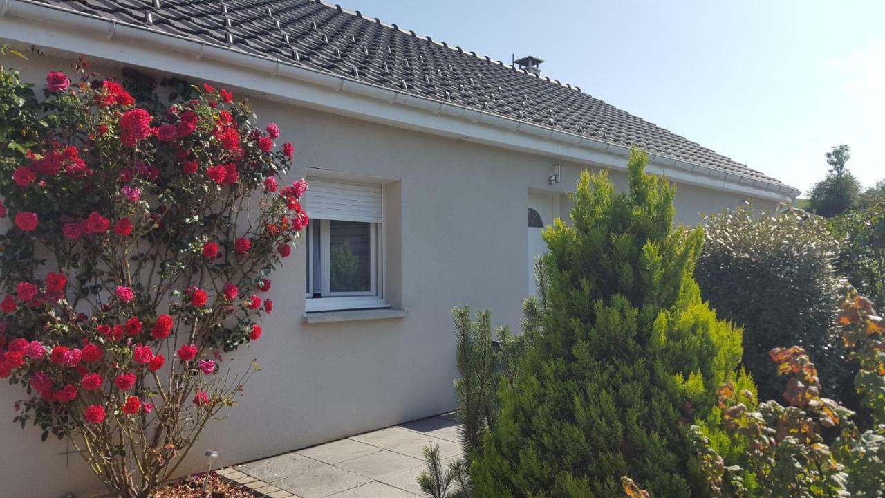 Villa Du Pic Vert 105M2 , 4 Chambres De Plain-Pied Avec Piscine A Montfaucon Montfaucon  Exterior photo